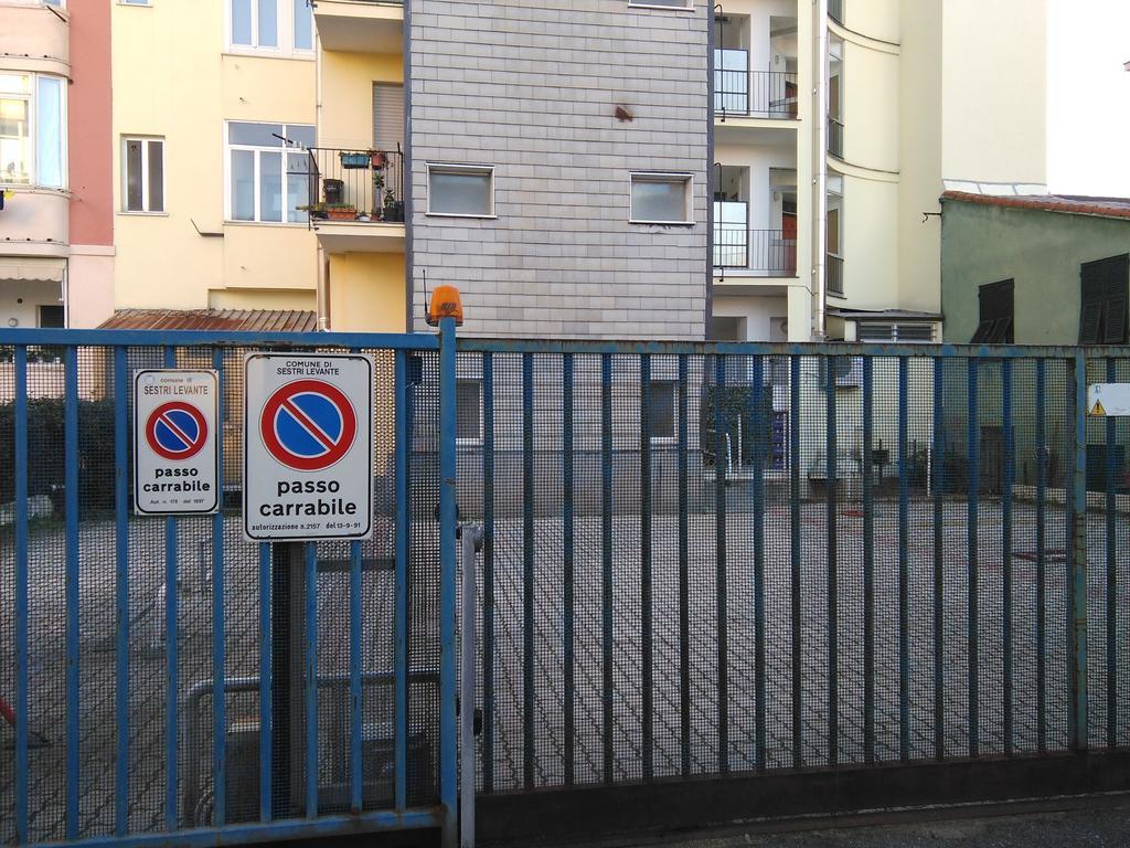 Апартаменты Vedi O' Mare Quant'E Bello Сестри-Леванте Экстерьер фото